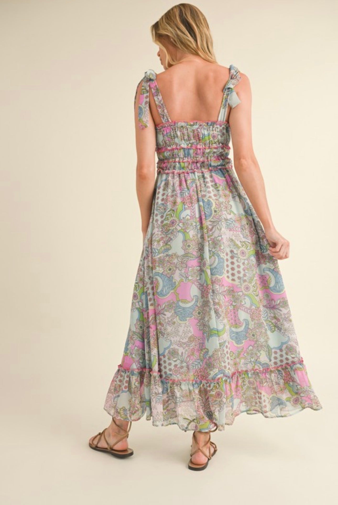 Be Different Maxi