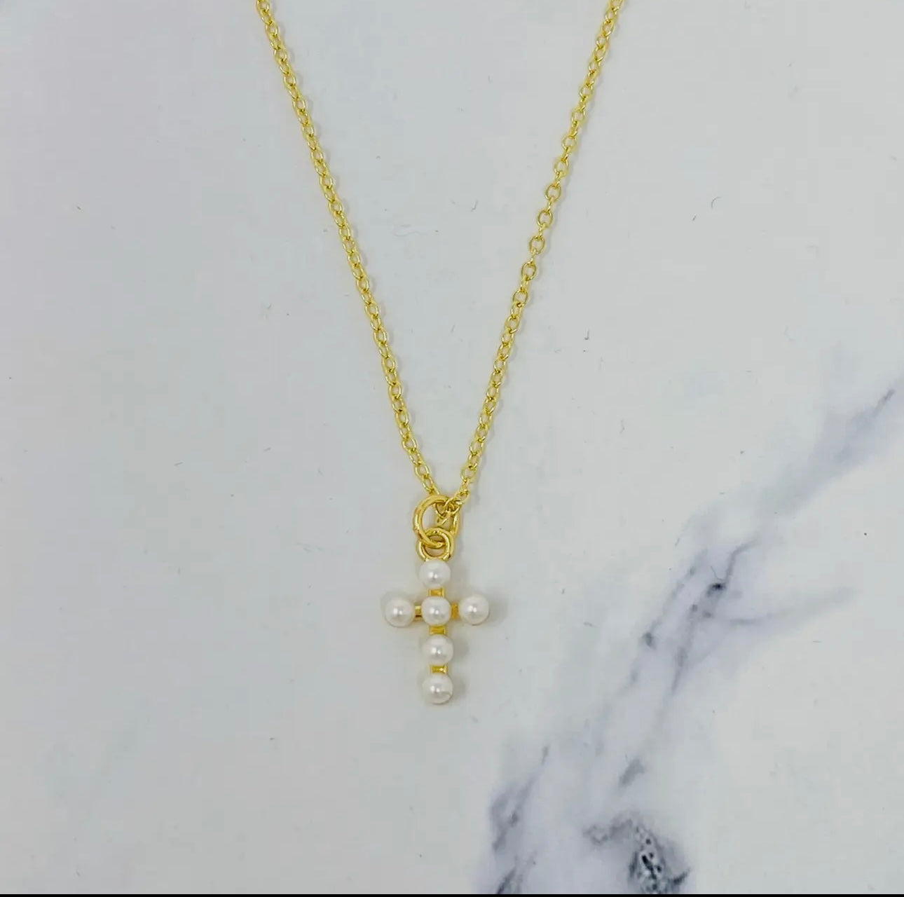 Shell Pearl Cross Necklace