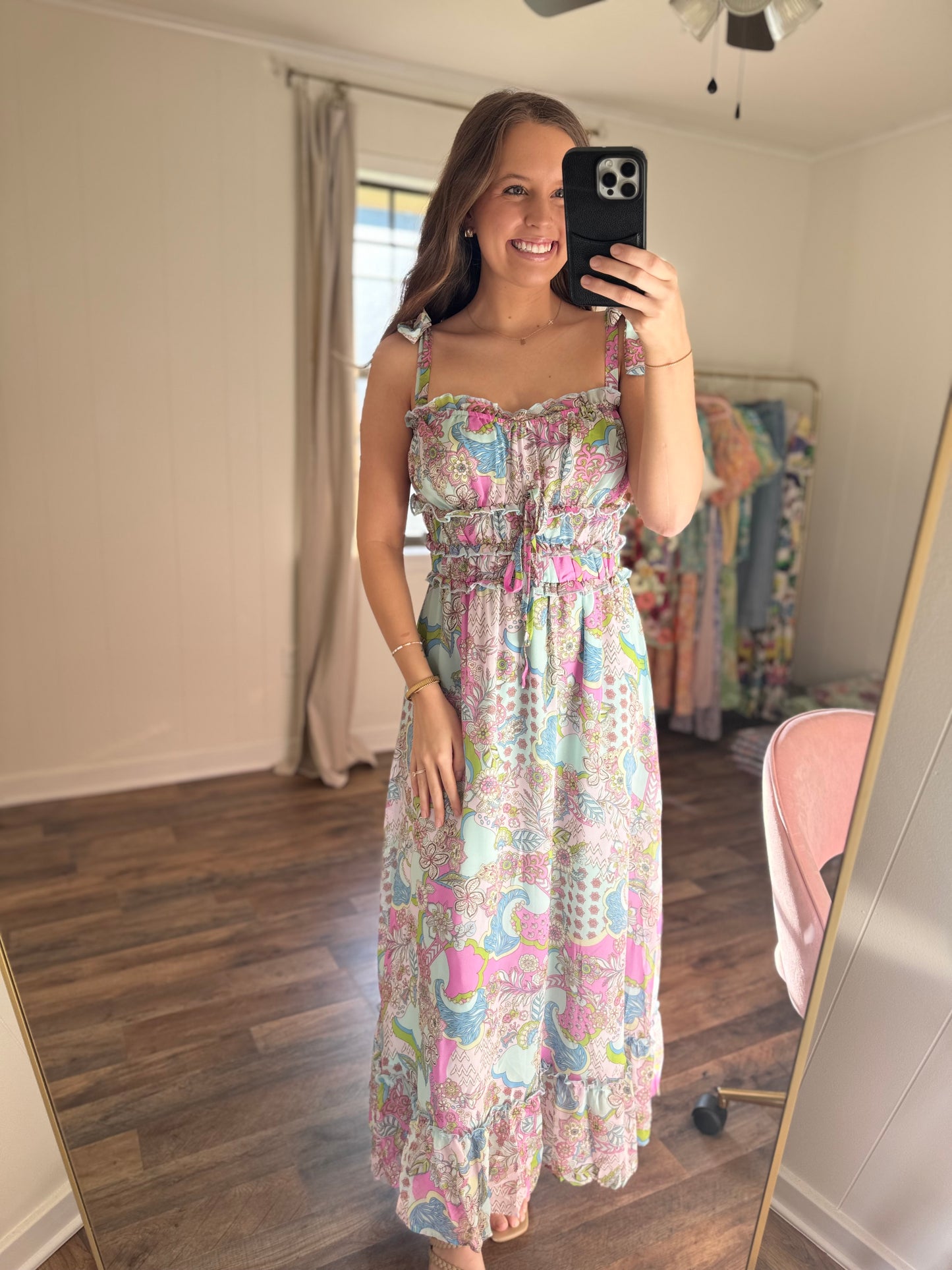 Be Different Maxi
