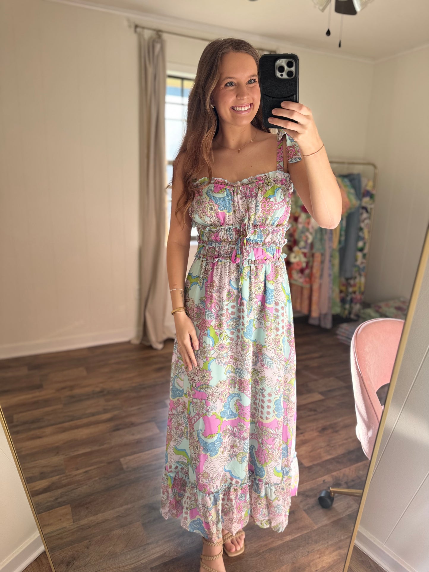 Be Different Maxi