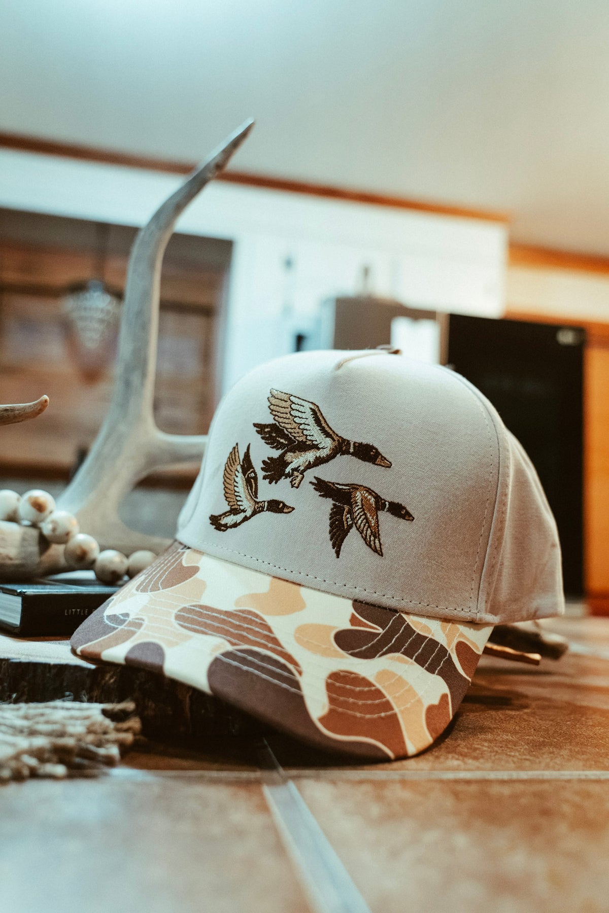 Fly By SnapBack (Cream)
